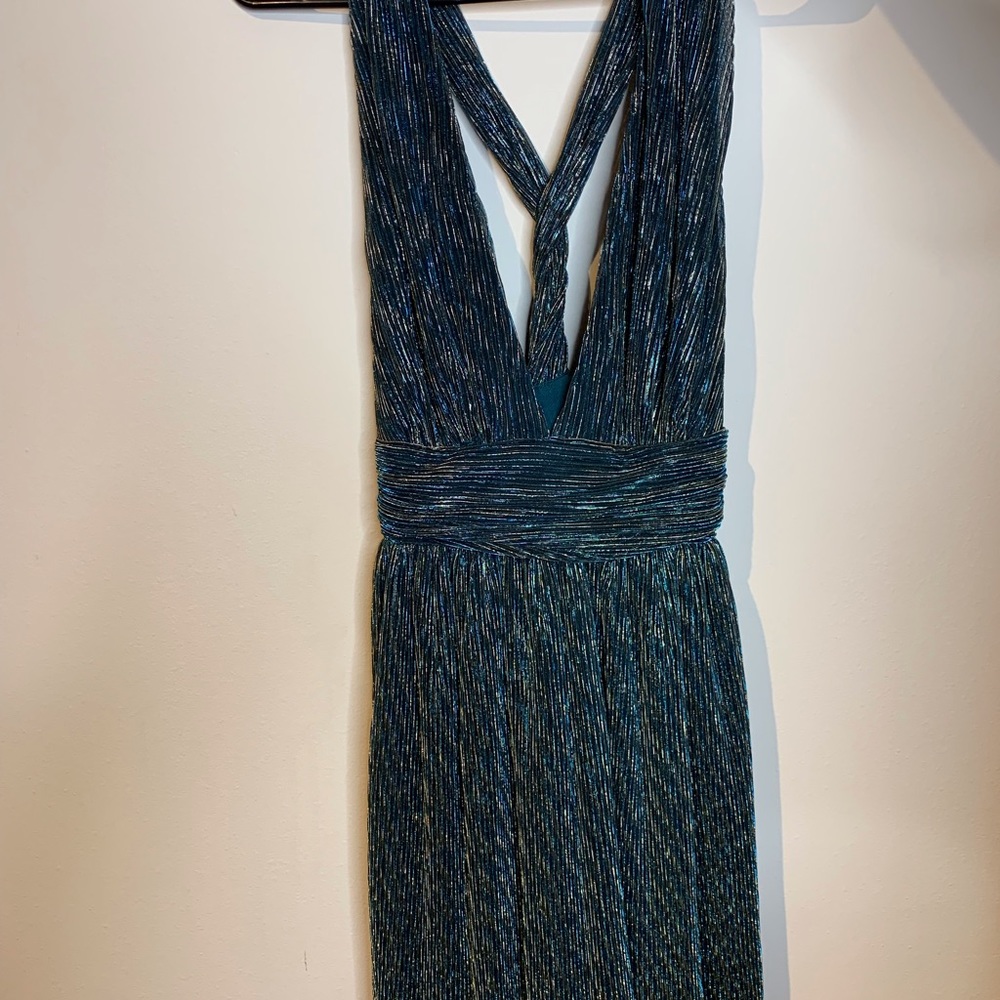 Dress - Picture 3 of 6